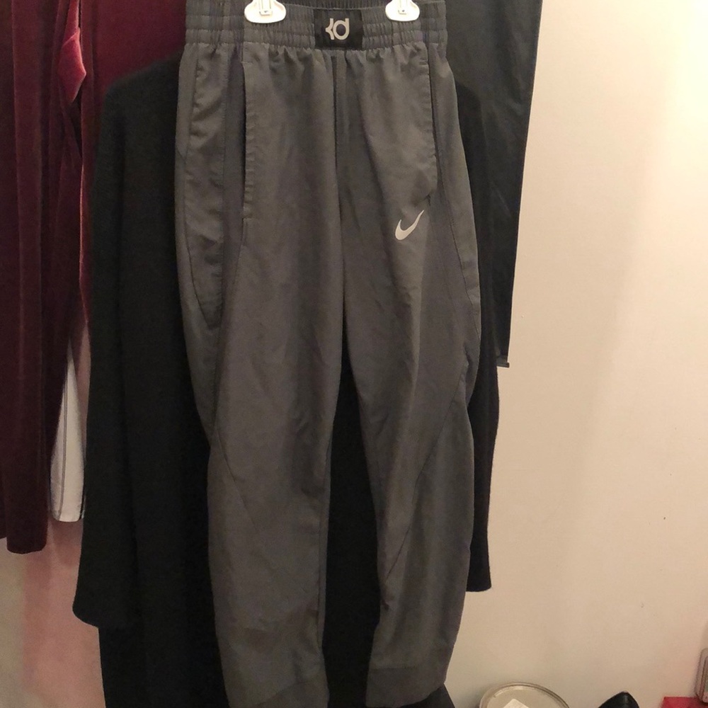 Nike joggers